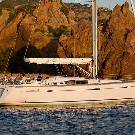 Bateau-hôtel Boat In